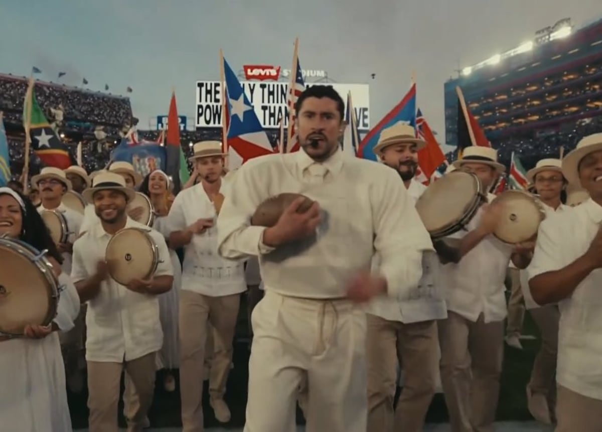 Bad Bunny convierte el Super Bowl en un escenario político en medio de críticas y boicot conservador